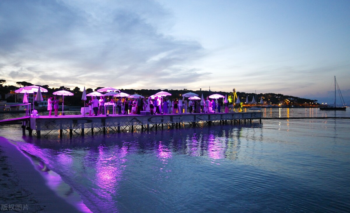 大学生暑假酒店实习报告