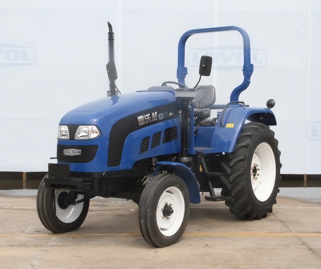 第一名:第一拖拉机股份有限公司东方红lx1200河北11.7万元,河南11.