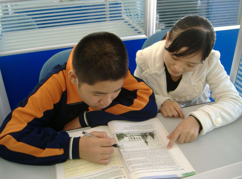 高考后才知道，高中生“补课”和“不补课”，差别一目了然