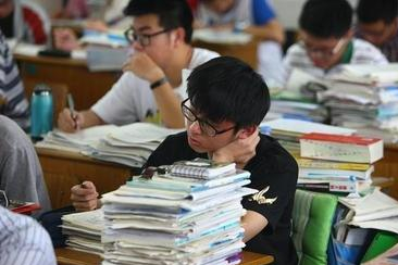 北京的7所“高就业”大学，毕业证一文不值，22年考生报考要谨慎