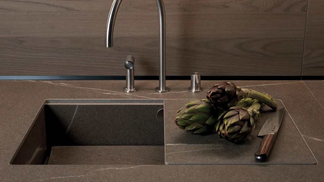 是时候升级洗手间了！7款产品将带来全新的卫浴空间奢华感