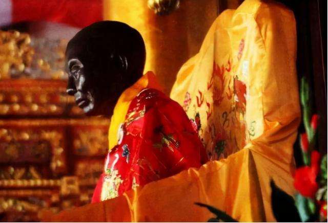 坐化是什么意思,圆寂坐化是什么意思