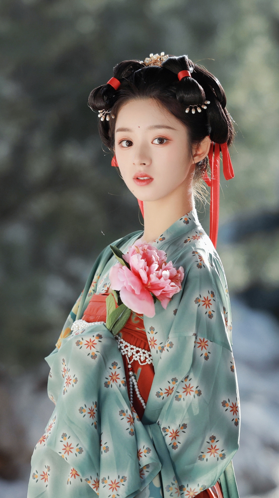 古装写真|"小楚乔"黄杨钿甜