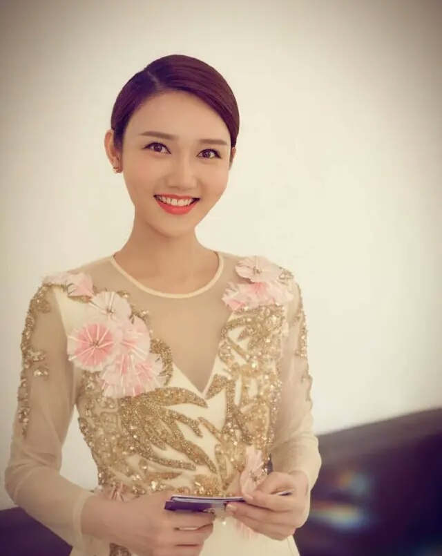 至今未婚的7位央视女主持,龙洋忙于工作,张越被嫌胖,各有苦衷