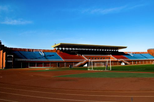 一所不在本省办学的211工程大学，2022年设计类录取需要多少分？