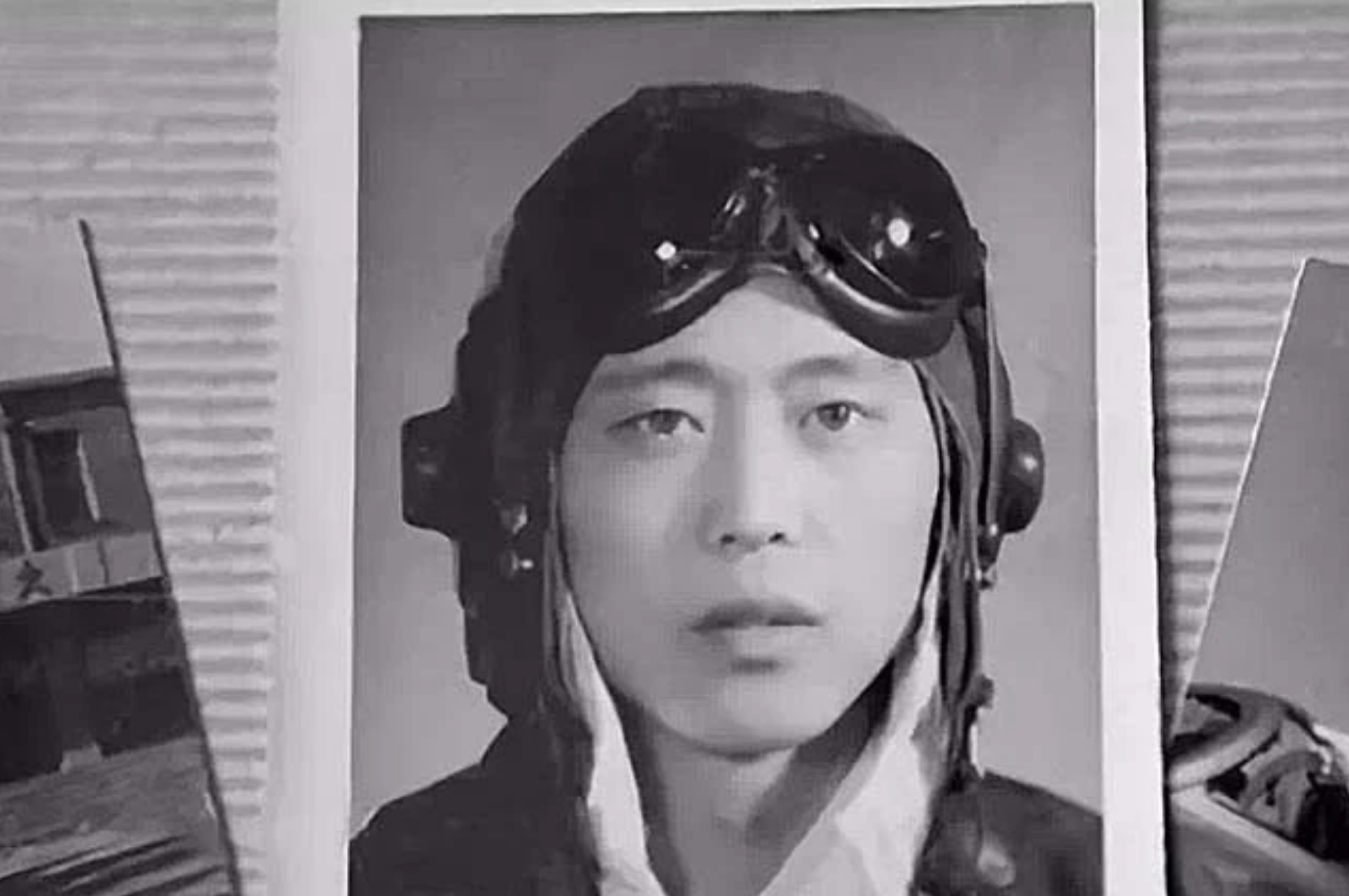 痴守瘫痪妻41年，丈夫收到女孩来信：我愿意嫁你，一起照顾你妻子