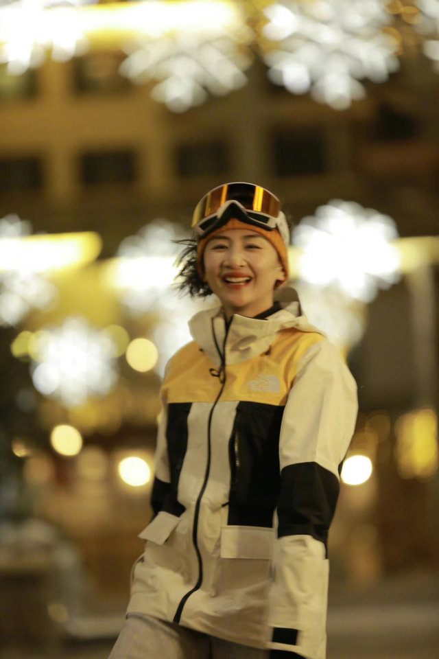 何雯娜奉子嫁二婚老公，婆婆态度冷漠，33岁转变身份做女强人