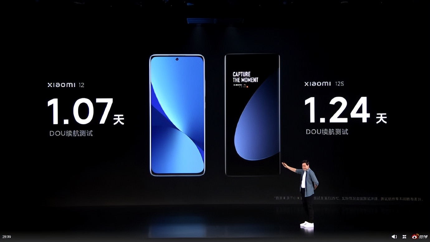 宋紫薇提出疑问，谁说充电快续航就不行？各大厂纷纷秀出绝活