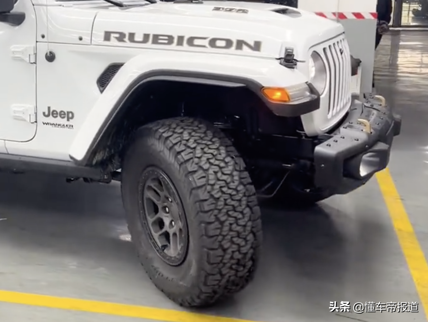 新車 海外售價約51萬起 曝jeep牧馬人392國内實車 6 4升v8動力 天天看點