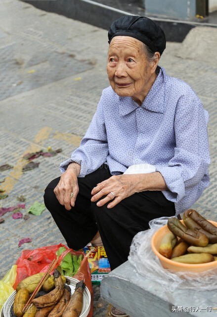 贵州必去十大景点（贵州必去十大景点排名榜图片）