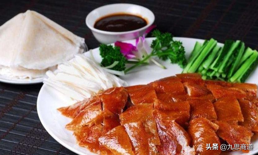 餐饮店如何引爆市场？烤鸭店利用这3招，7天收款42万