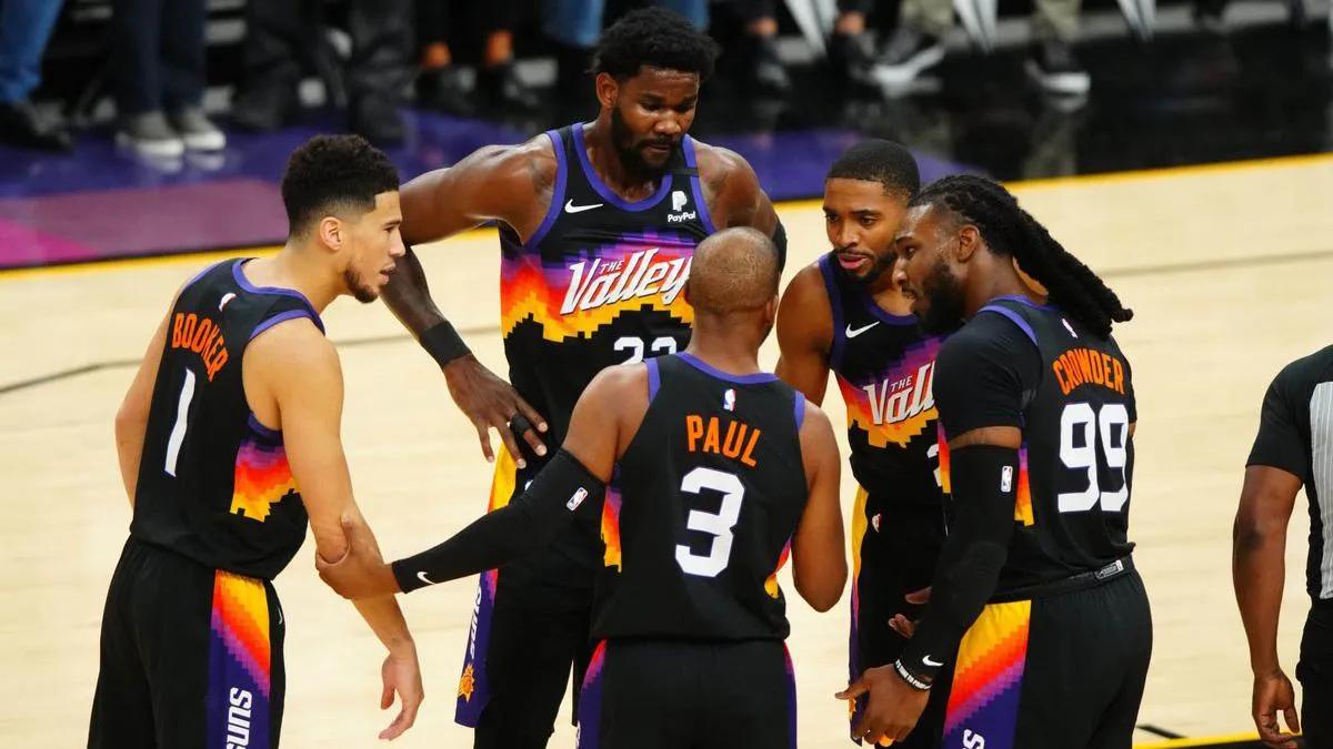 nba大事件有哪些2019（盤點本賽季十大熱門事件！雷霆三少成反面教材，勇士花3.46億奪冠）