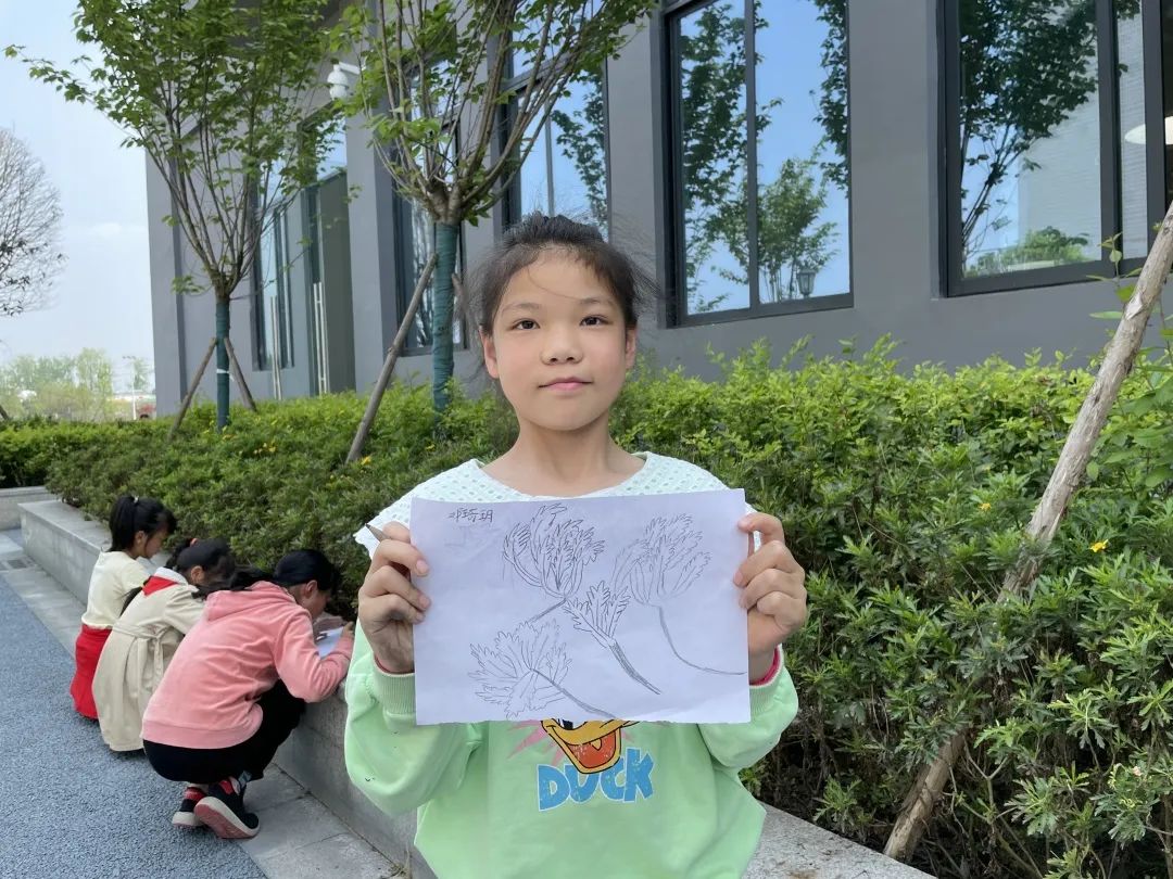 美在附小——记天府新区新兴中学附属小学开展第一届艺术节