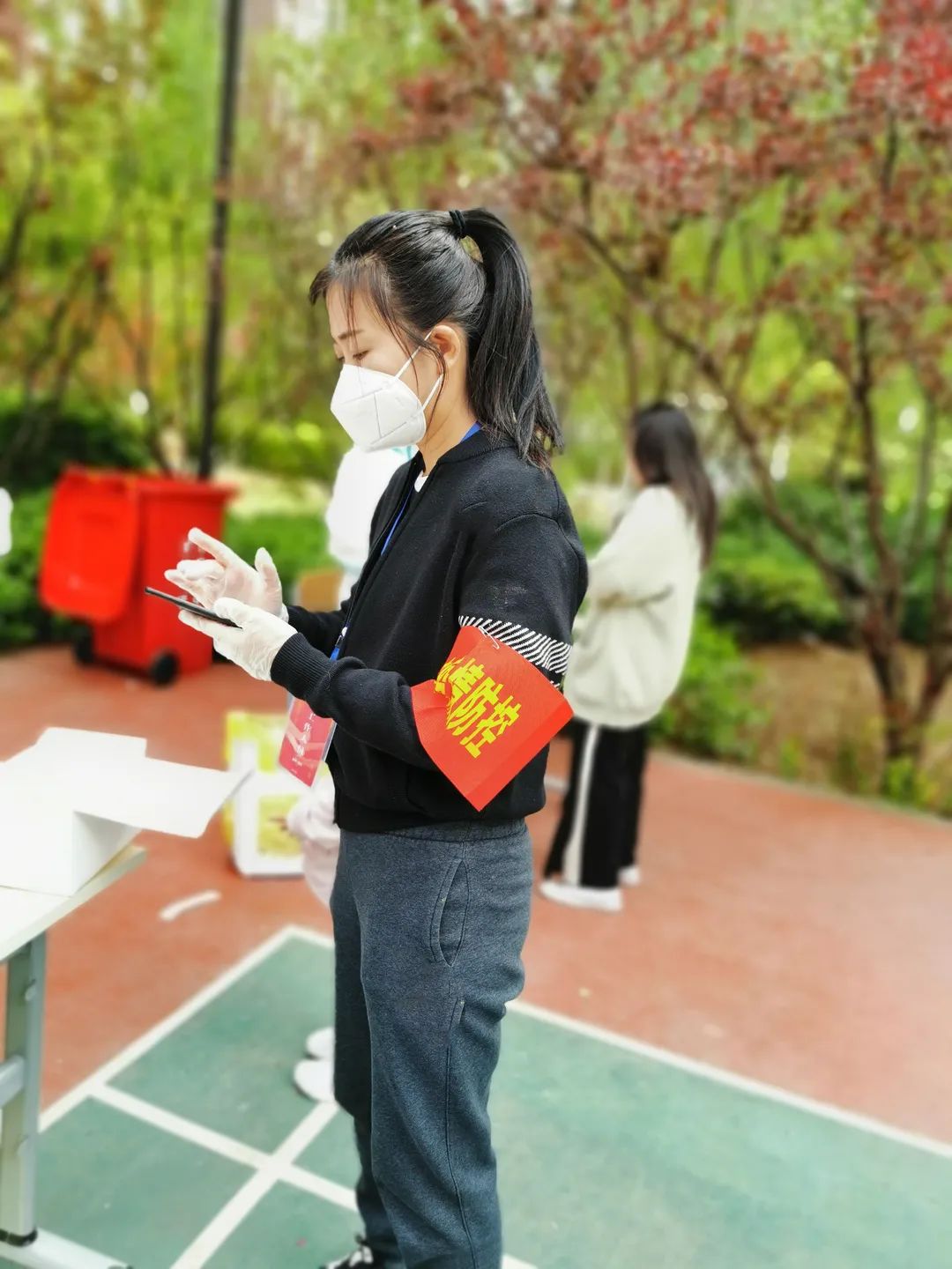 党旗飘扬丨青春战“疫”显担当——太原美术馆（太原画院）青年党员在行动（二）