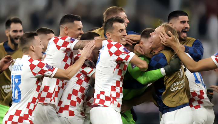 巴西对克罗地亚下半场（阿这？克罗地亚点球大战淘汰巴西 上次点球大战输球是输国足）-华海博客