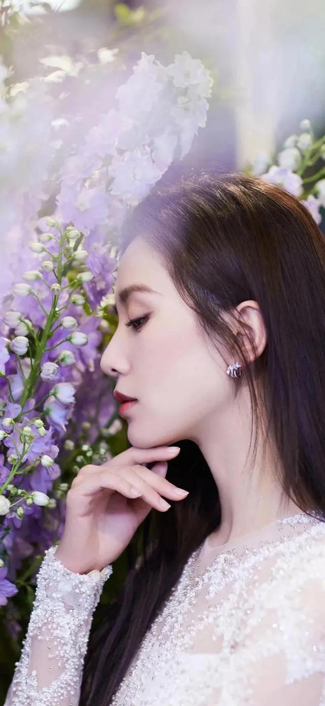 简直就是仙女下凡，刘诗诗