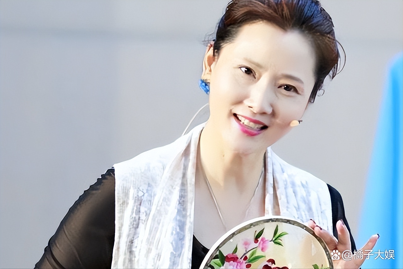 因长相太美无人敢追,父亲为她一辈子光棍,何赛飞魅力究竟有多大