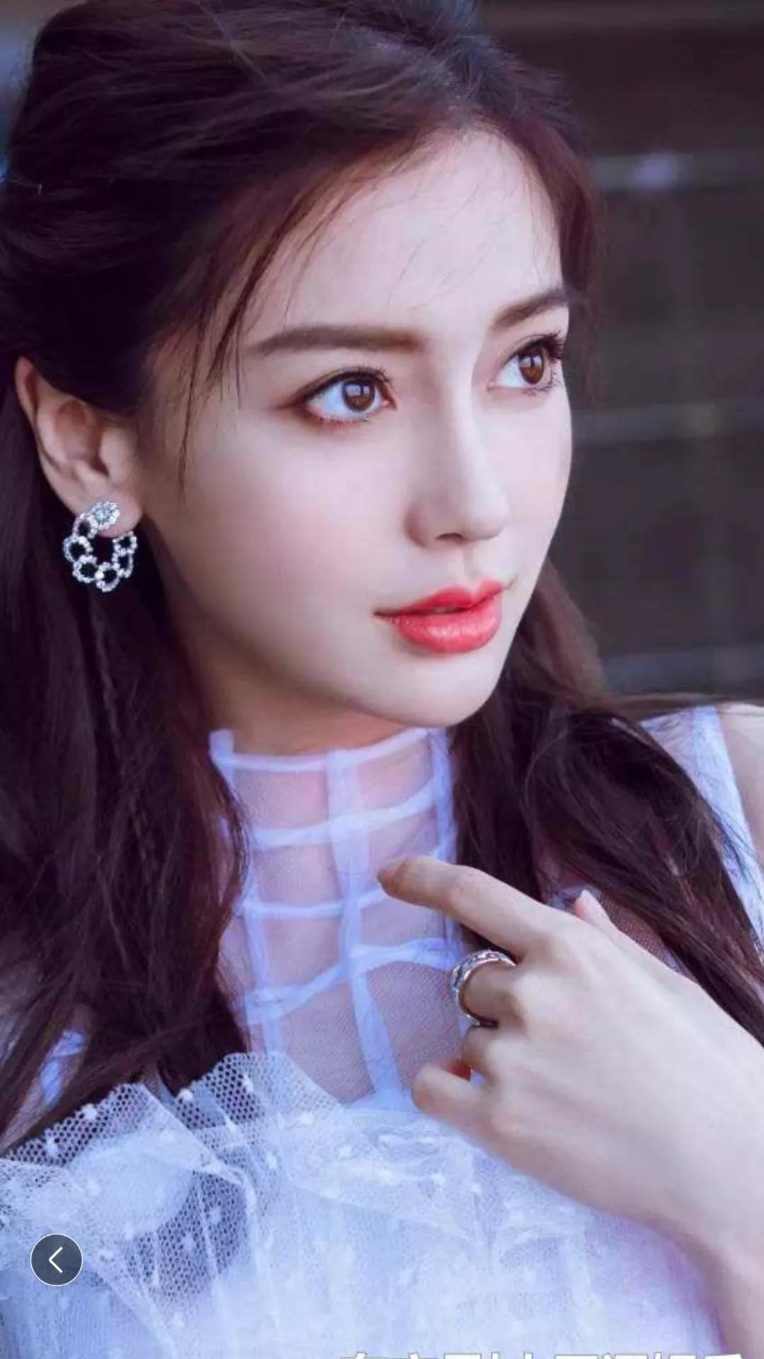 请欣赏40位明星独特灵秀的侧颜之美