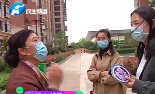 2020年河南女子改造飘窗，却把楼下阳台砸成废墟