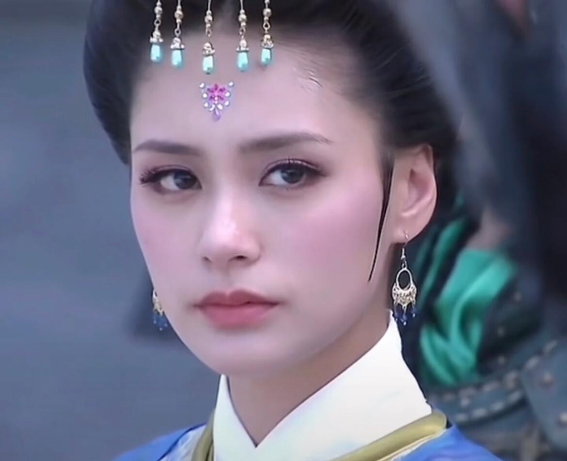 看了阿娇以前的古装,第一次觉得现在的明星真的很"普"6767