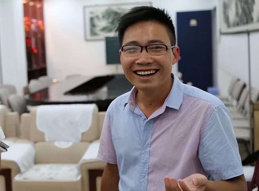 小编带你聆听《讲述高考钉子户的感人故事》