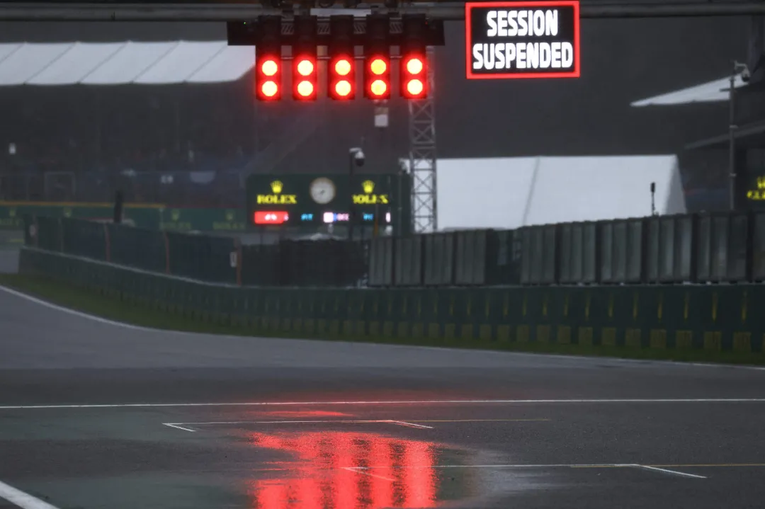 2021年f1赛程直播时间表（2022赛季F1冲刺赛确认：将在3个比赛周末举办）