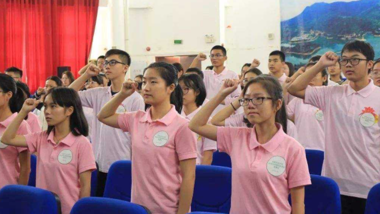 大一申请入党太着急？毕业生含泪表示：错过就来不及，要把握时机