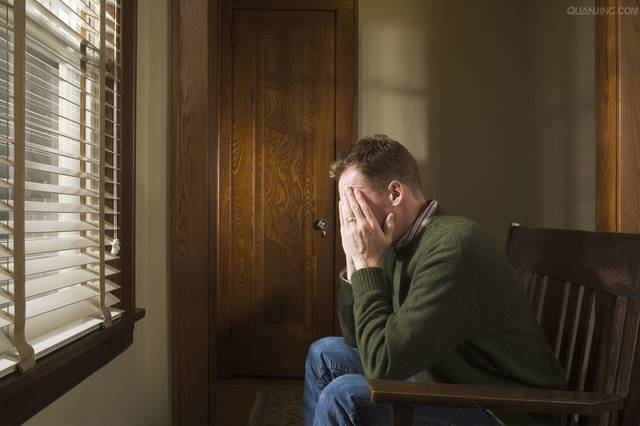 心慌焦虑不安心跳快是怎么回事(熬夜心慌焦虑不安心跳快是怎么回事)