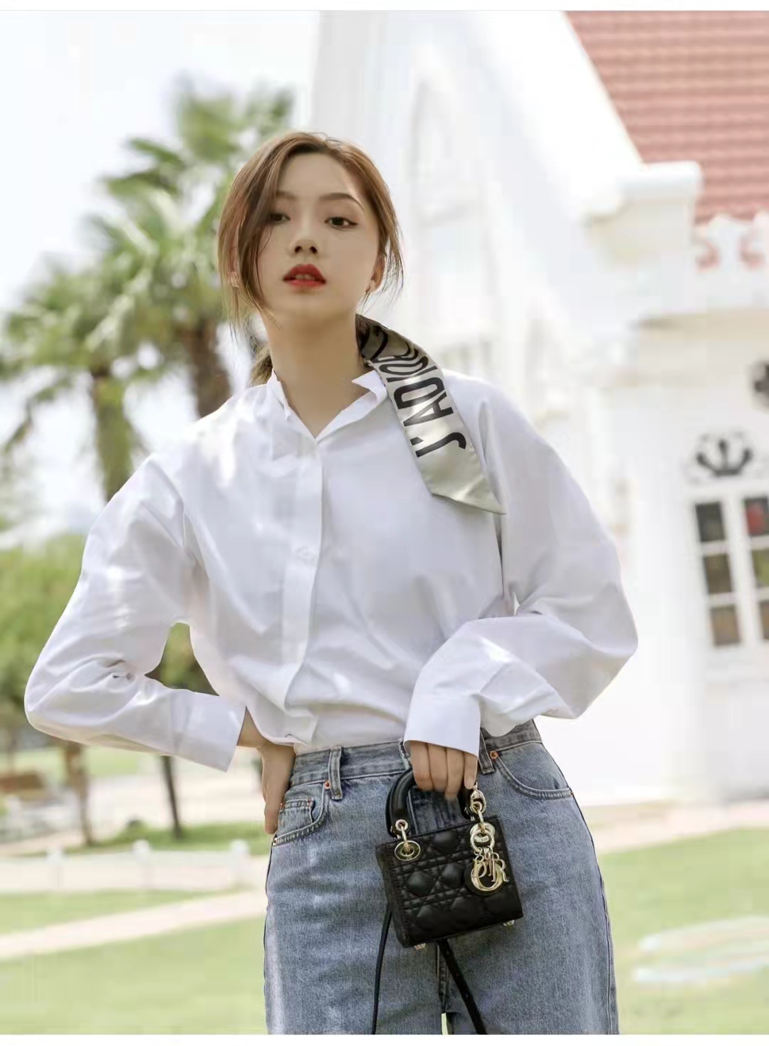 白色衣服配什么裤子（推荐这9套时尚达人的穿搭）