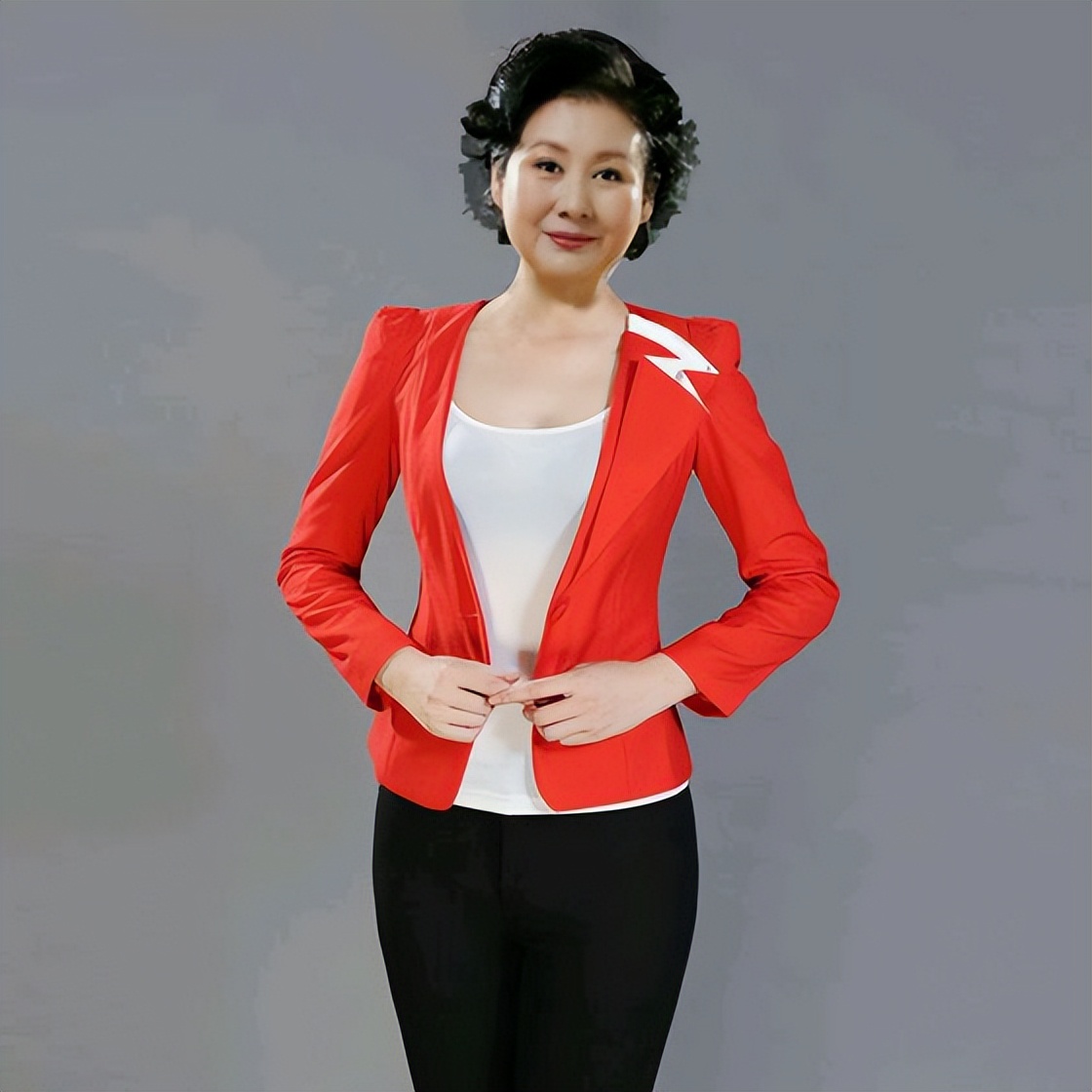 1月26日出生的名人(著名演员黄晓娟:痛失3位至亲,儿子是她的骄傲)