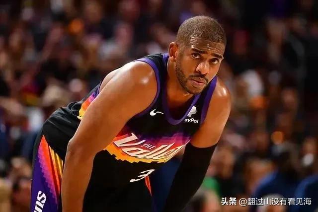 保罗为什么不参加nba(保罗，跌落神坛的控卫之神，既然已经老去，为何还要坚持？)