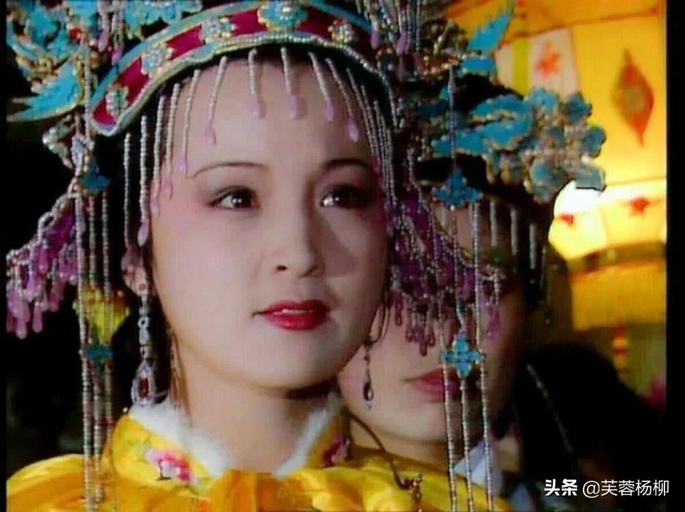 邓云乡说，最欣赏“二姐媚妆”，张明明有多美？这些照片足以证明