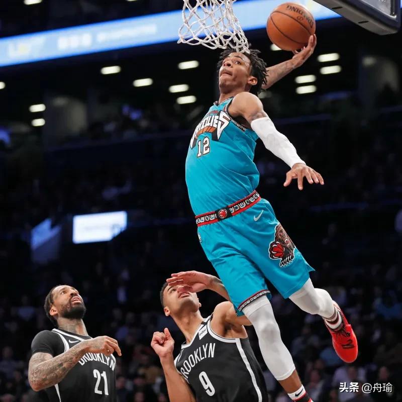 哪些nba球员是詹姆斯球迷(NBA晚报：詹皇透露六大偶像，库里称享受嘘声，加内特无视雷阿伦)