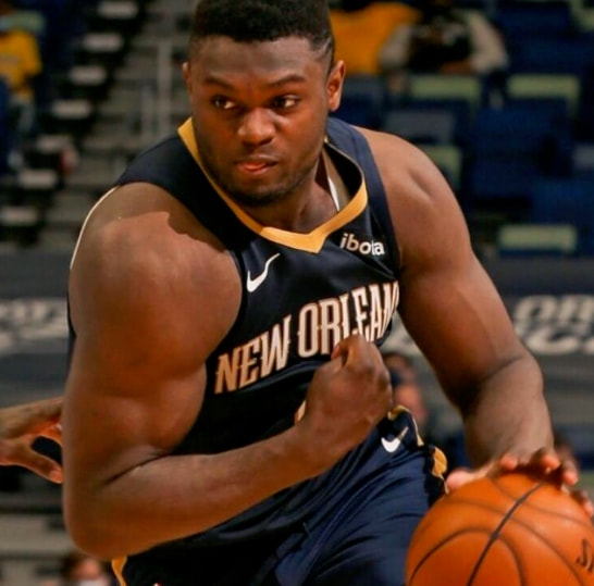 最强nba怎么看衣服穿在谁身上（NBA现役各部位肌肉最强球员，锡安麒麟臂，詹姆斯大腿堪比水桶）-趣拿体育