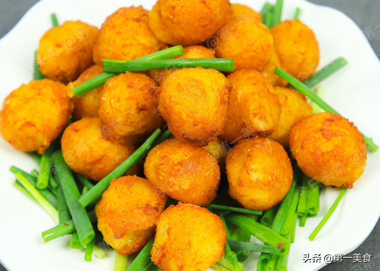 炸各种零食的做法大全（5道过年必备炸货）