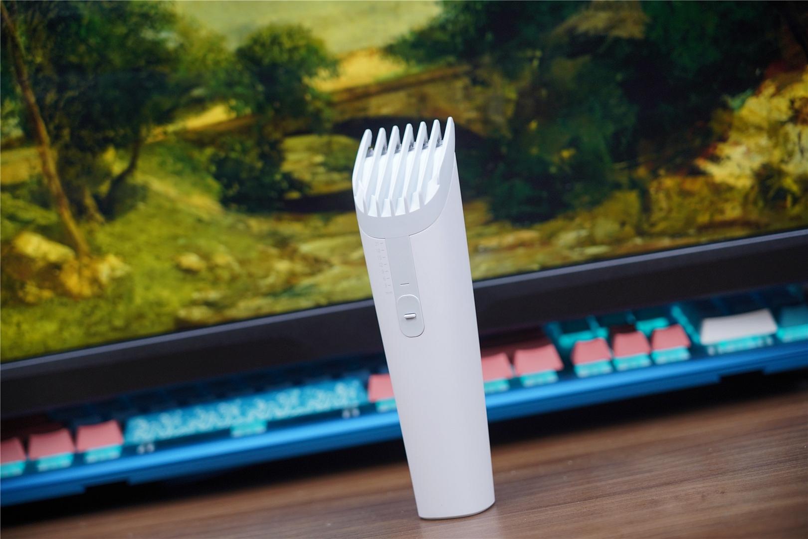 售价99元，比小米的同类产品还具性价比，这一次飞科赢了