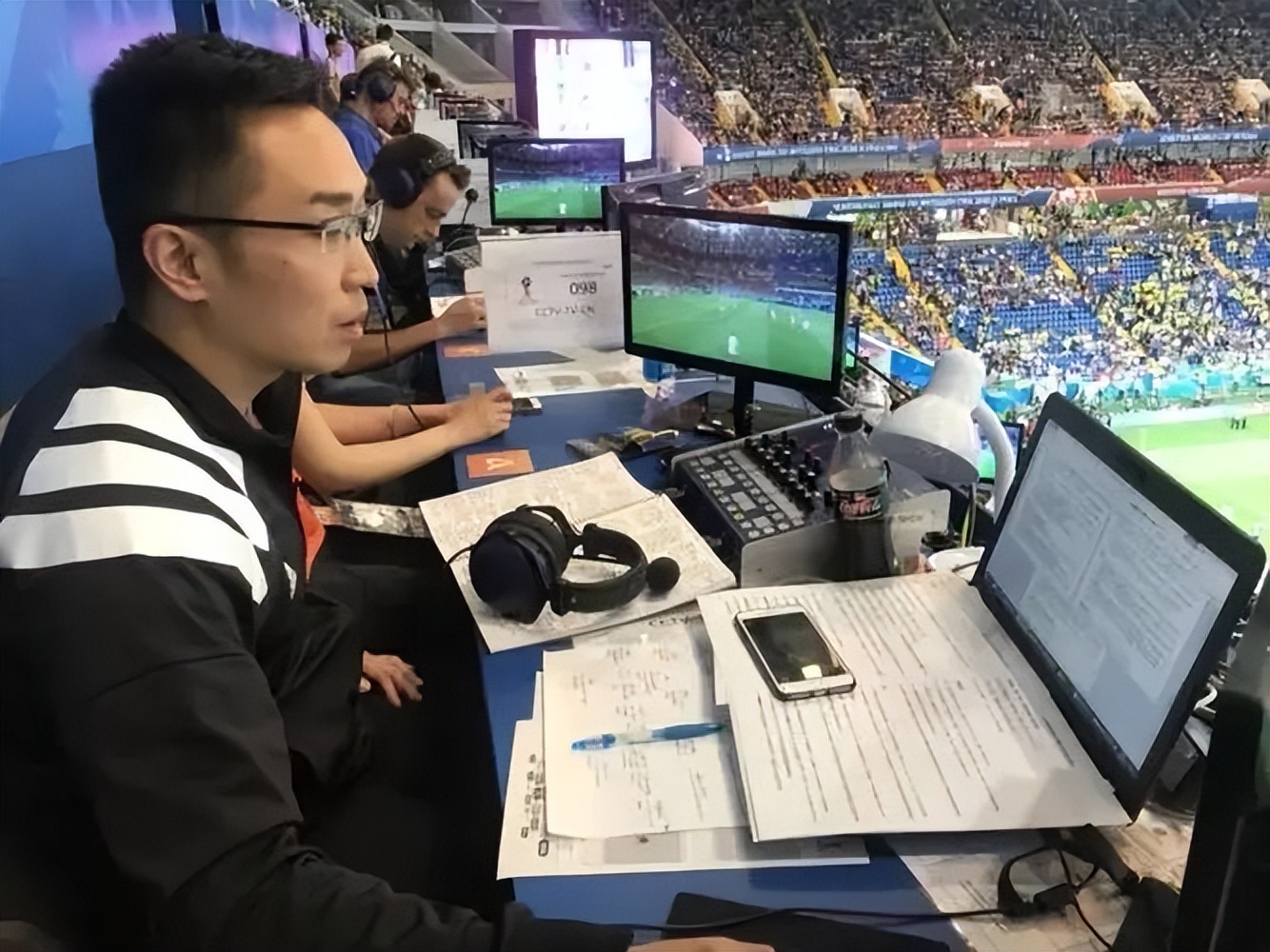 06世界杯决赛解说（点燃世界杯激情的，不止比赛，还有值得铭记的解说名场面）