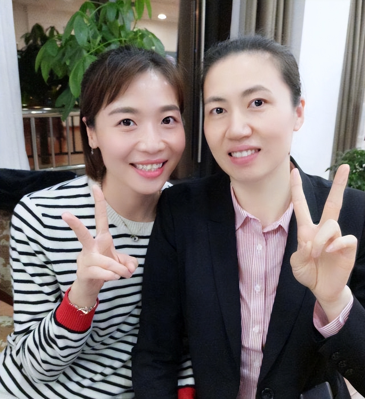 周苏红:前夫瘫痪后,再嫁富豪仍照顾前夫,如今女儿认前夫当干爹