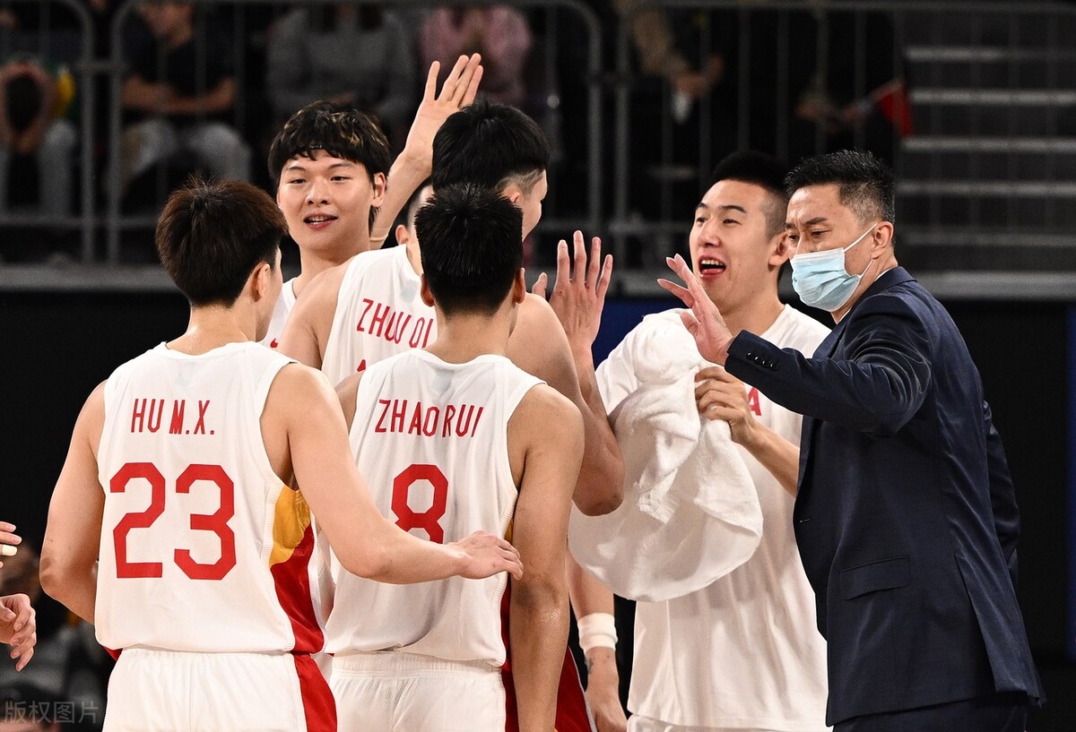 国际篮联官宣喜讯，男篮5位王牌发声表态，杜锋剑指亚洲杯冠军