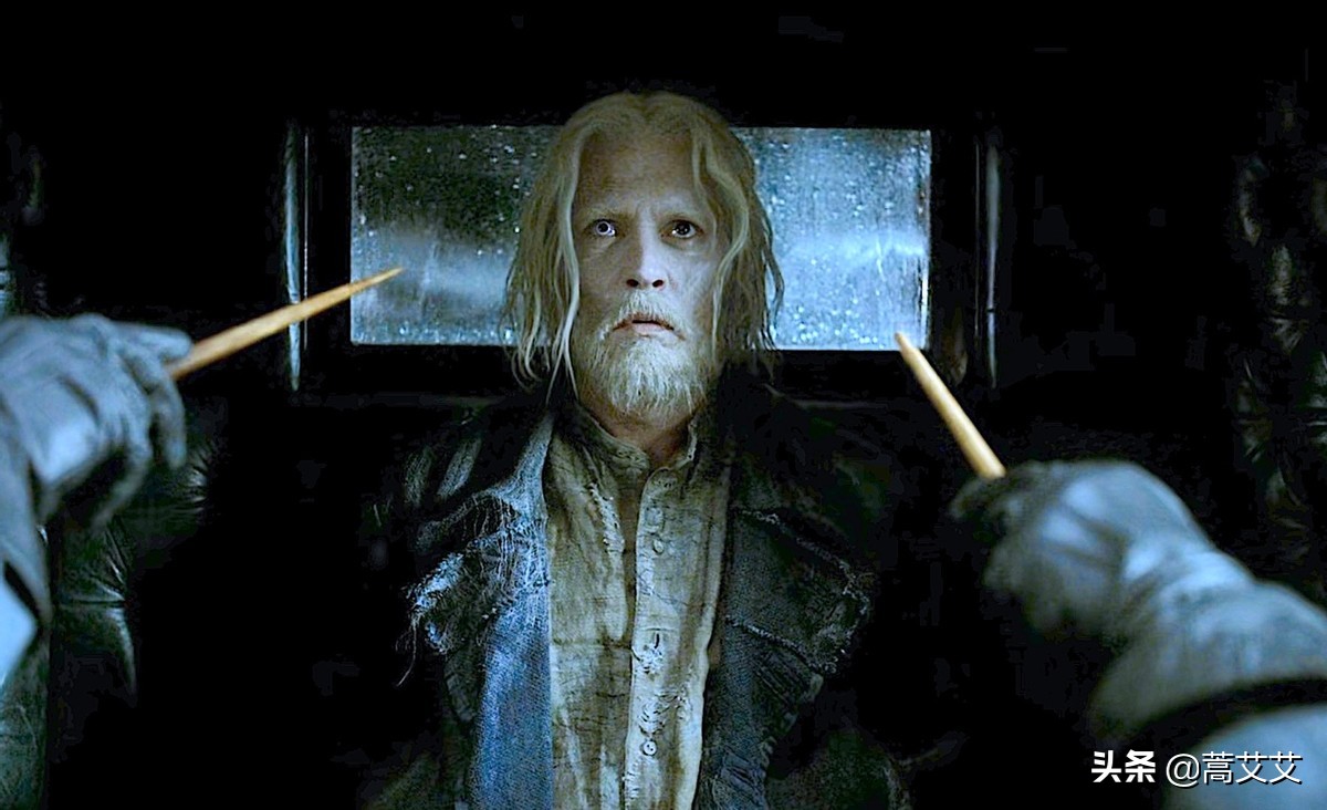 邓布利多的“同性爱人”只是幌子，格林德沃的真实目的你知道吗？