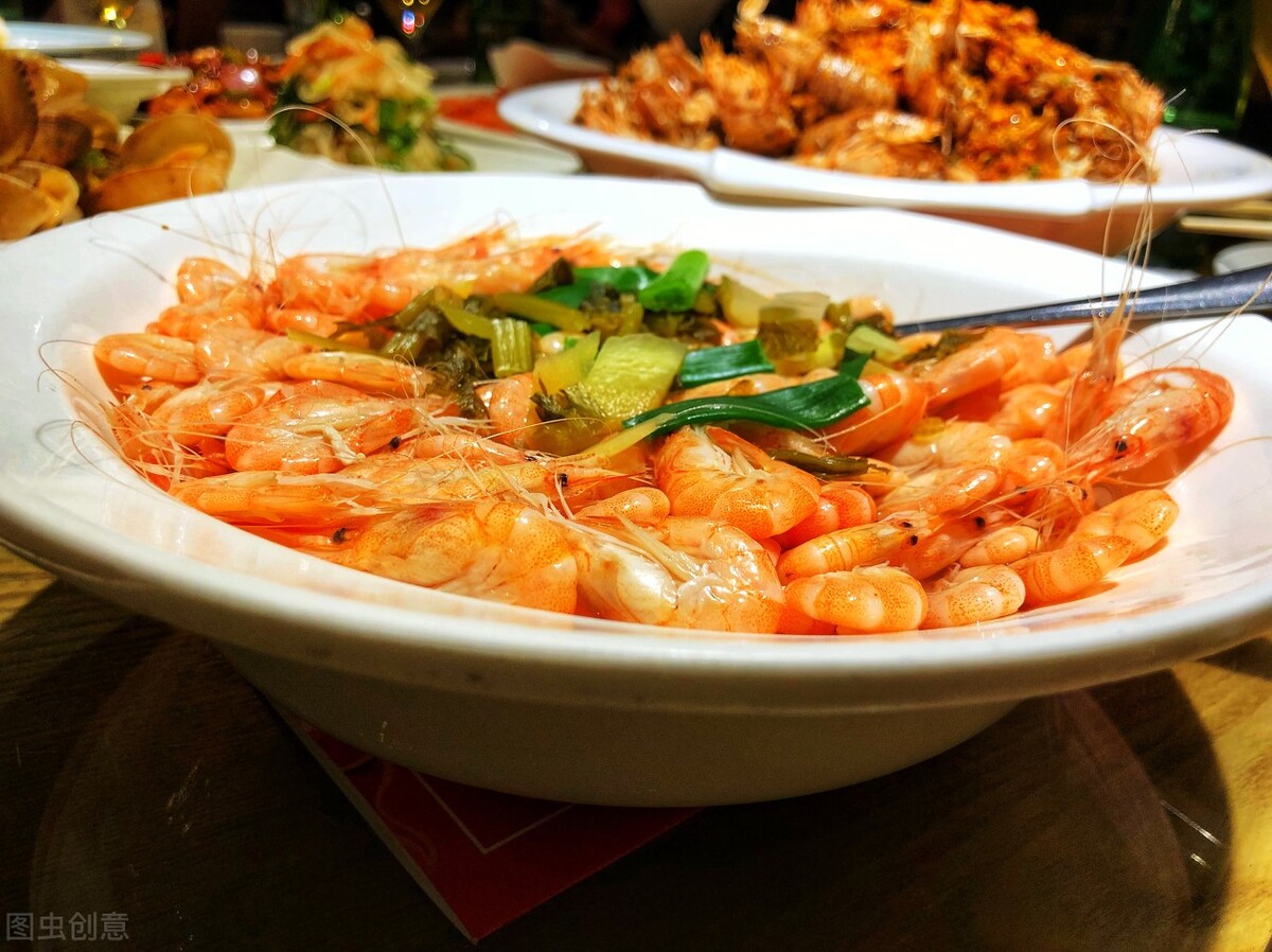 员工餐费会计分录（年后上班）