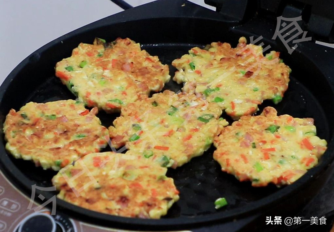開學(xué)了，學(xué)會(huì)這5道懶人早餐餅，簡(jiǎn)單省事，營養(yǎng)美味，孩子吃得香