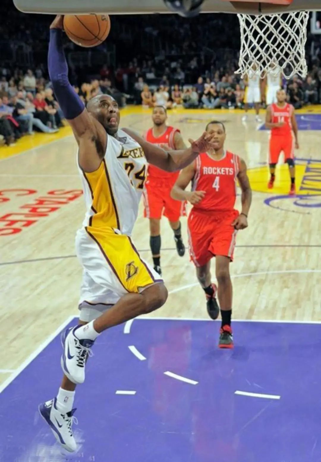 科比球鞋全系列11(科比生涯支线球鞋和退役后ad系列全盘点!