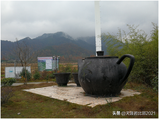 自駕游是跑高速好還是走國(guó)道好？