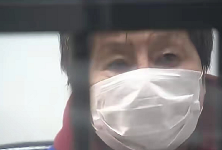 丈夫去世五年后，人口普查员发现异样，妻子：我什么都不知道