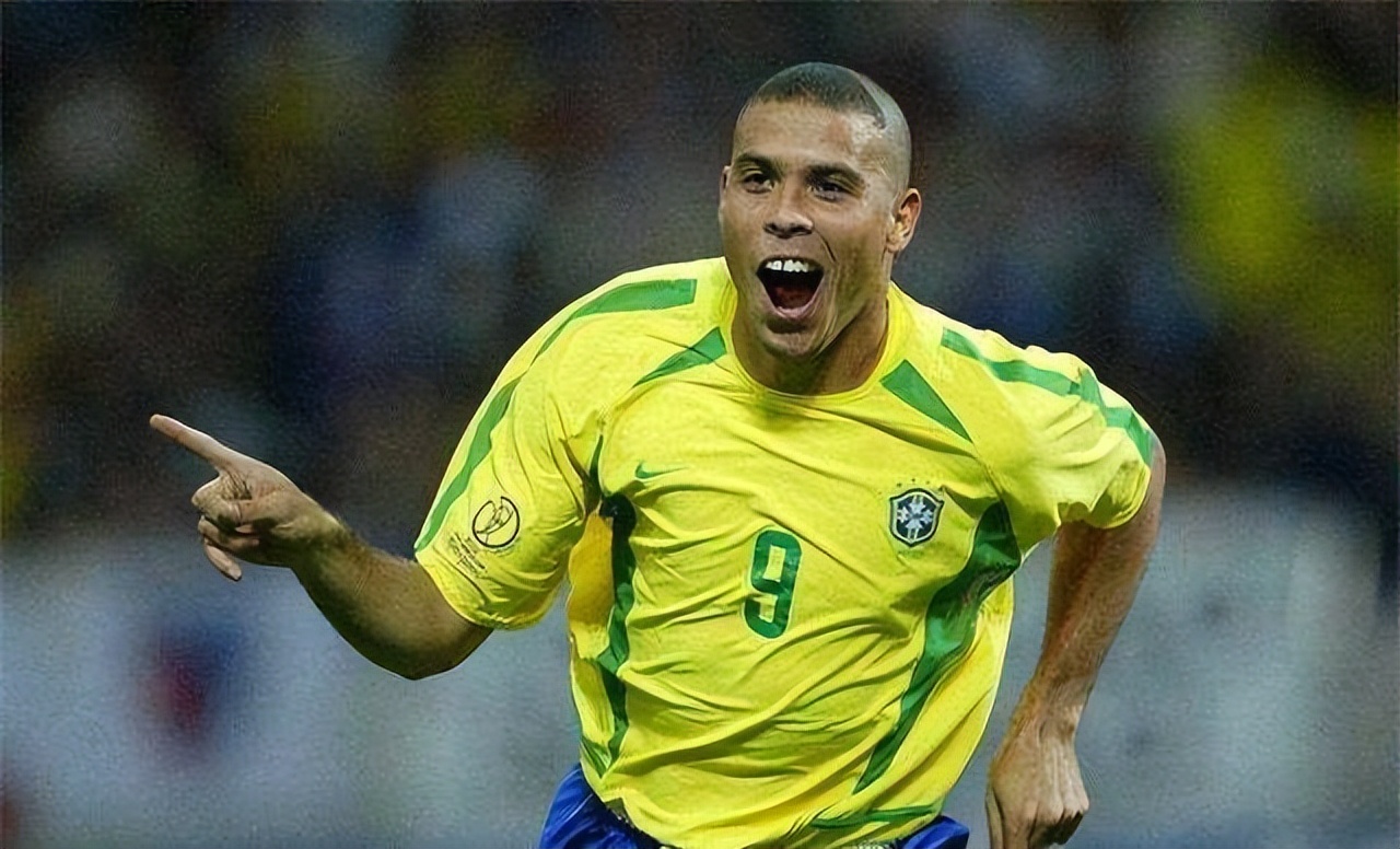 欧冠为什么没人黑大罗（实力不逊老马、贝利，创造“钟摆过人”，罗纳尔多为何不是球王？）-华海博客