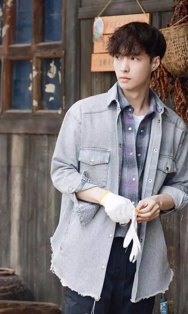 张艺兴：以前认为努力大于选择，现在认为要先选择再是努力？