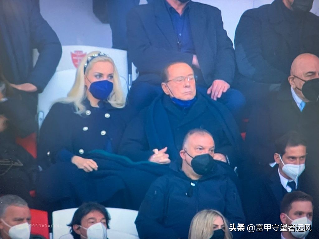 格罗索迎来44岁生日（意乙第33轮：前巴萨妖星再中两元帕尔马4-3 4战3败格罗索危险了？）