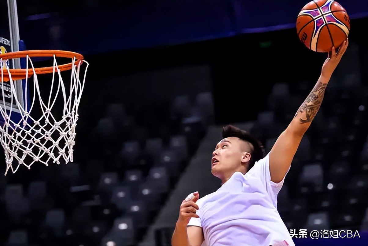 周琦在cba哪个队夺冠（CBA三消息：周琦签约中国球队，周鹏获两年顶薪，多队有意签赵睿）