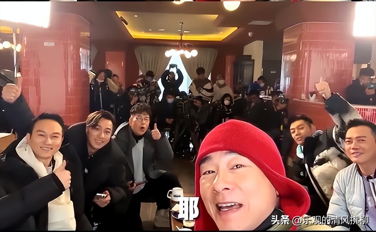 全明星名人赛直播（向太直播首秀，十六位顶流明星助力送祝福，豪华阵容堪比封神传奇）